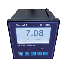 語言多樣，出廠標準中文界面，可切換英文界面，還帶密碼管理功能